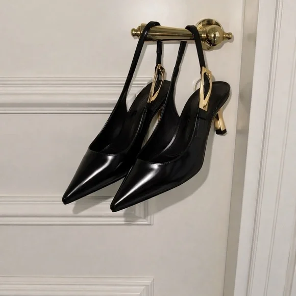 Coutgo • Size 8 Elegant Black Slingback Heels - Picture 3 of 8